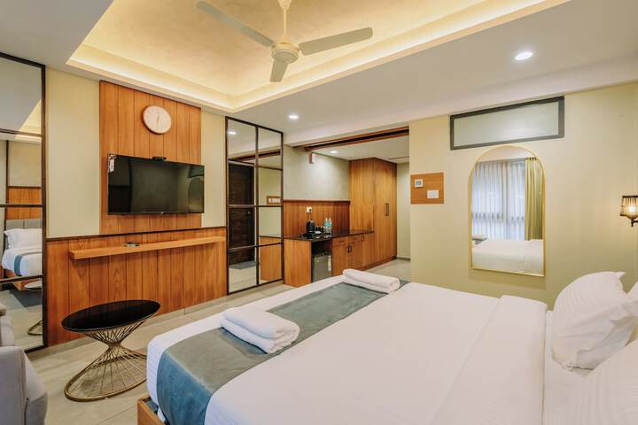 Room 34 of 107