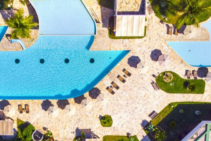 Hotel with Pool