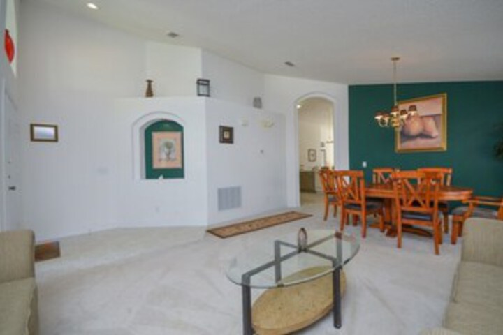 Room 35 of 40