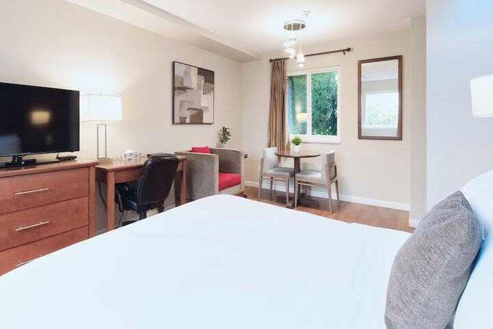 Room 15 of 95