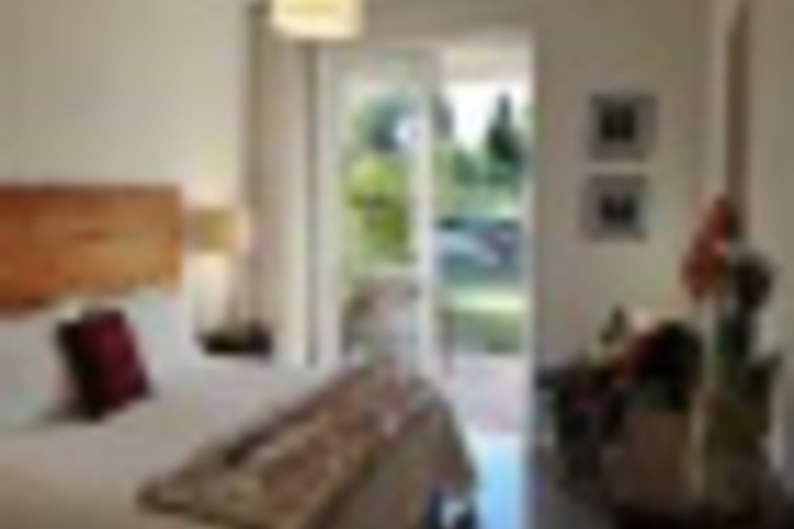 Room 147 of 204