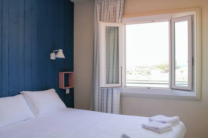 Room 15 of 39