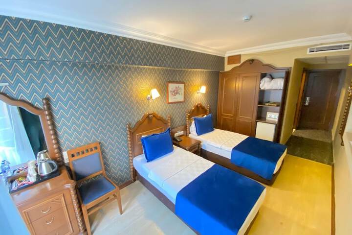 Room 20 of 46