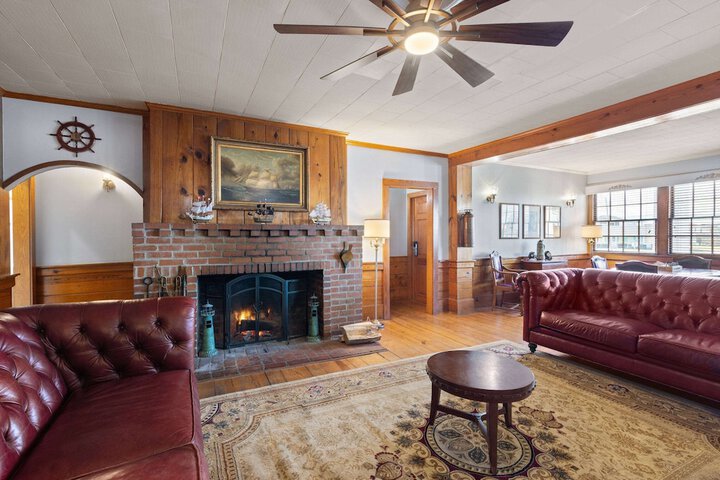 Hotel Interior 3 of 48