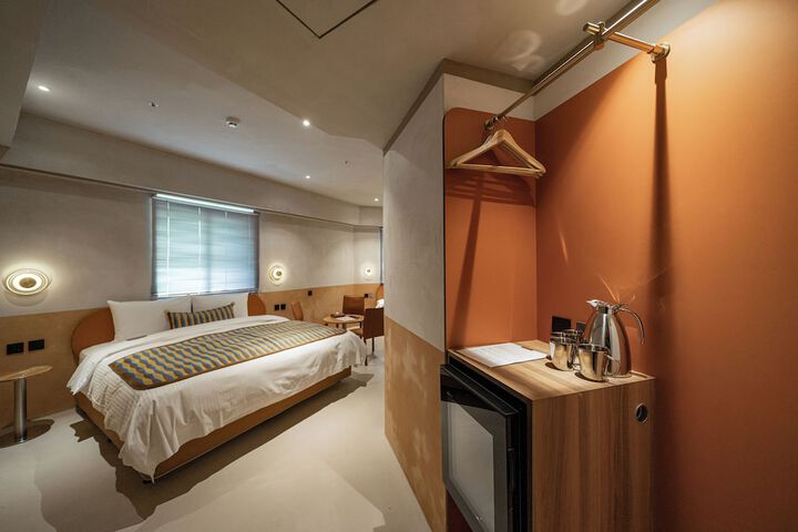 Room 89 of 199