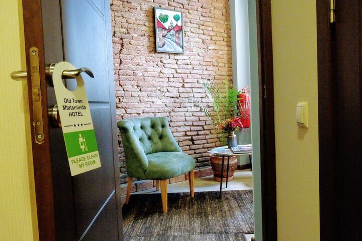 Hotel 18 of 19