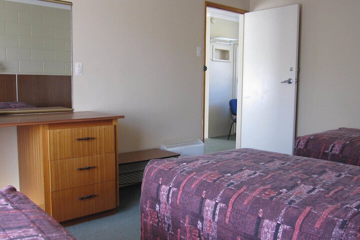 Room 25 of 53