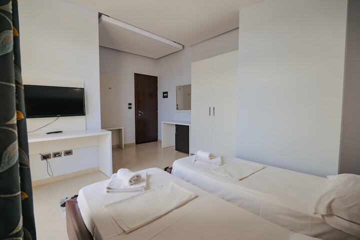 Room 14 of 52