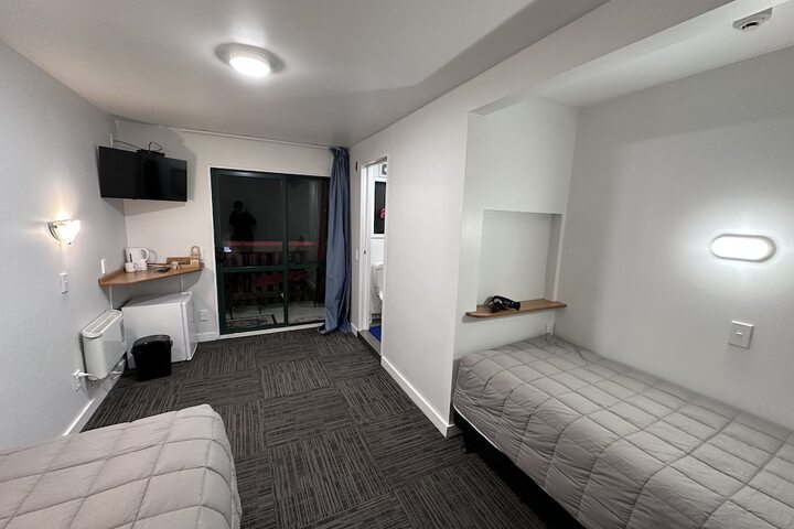 Room 12 of 20