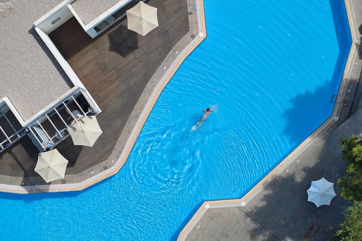 Pool 71 of 212