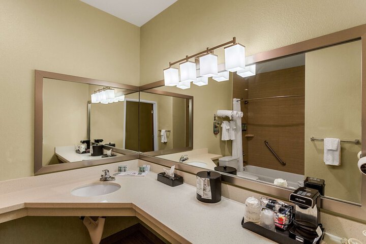 Room 14 of 31