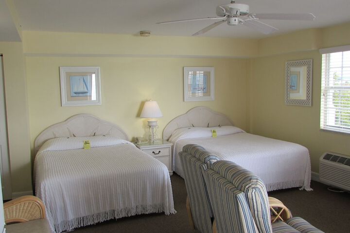 Room 78 of 229