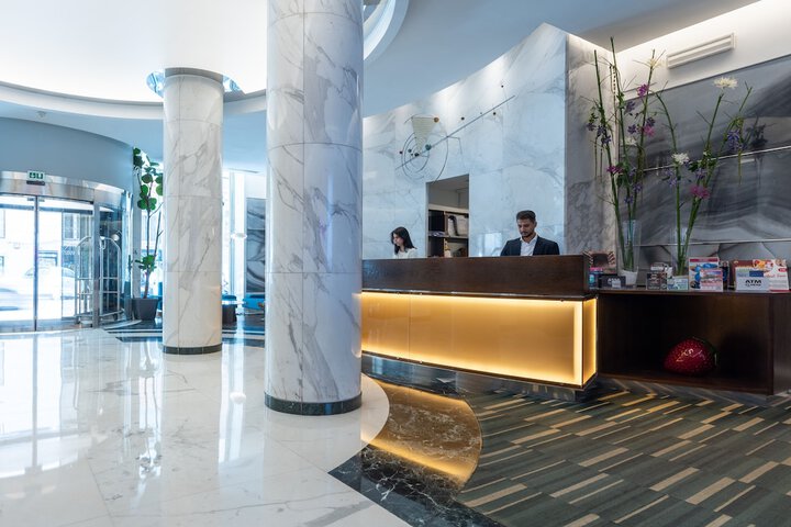 Hotel Lobby