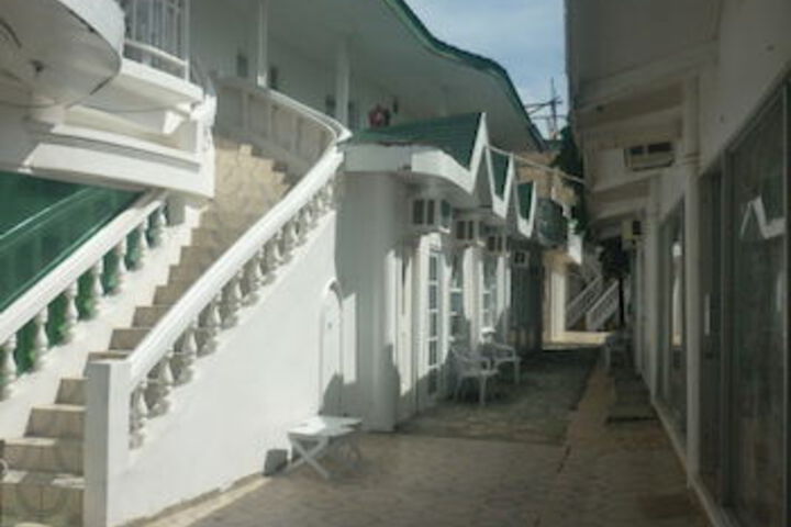 Hotel 9 of 28