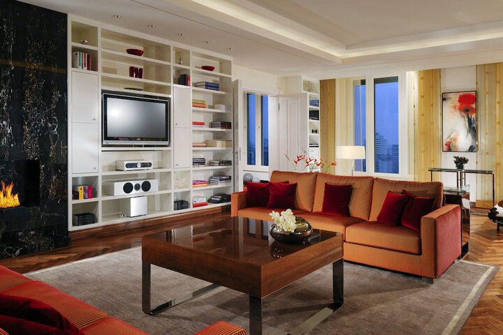 Room 50 of 152