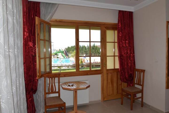 Room 26 of 52