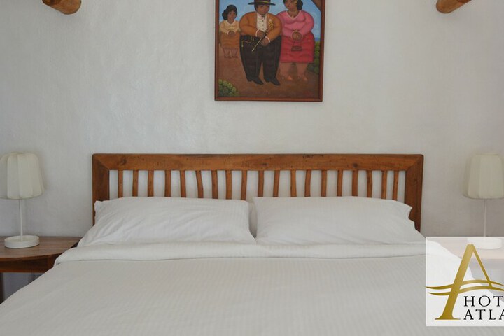 Room 25 of 79