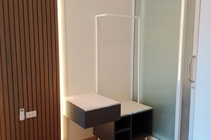 Room 2 of 15