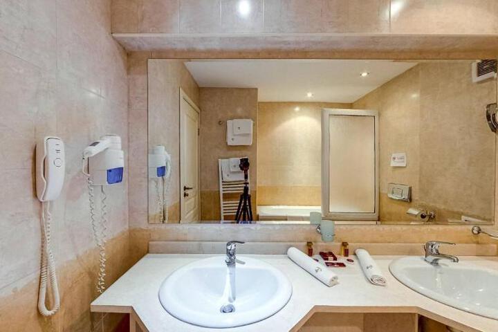 General 36 of 93