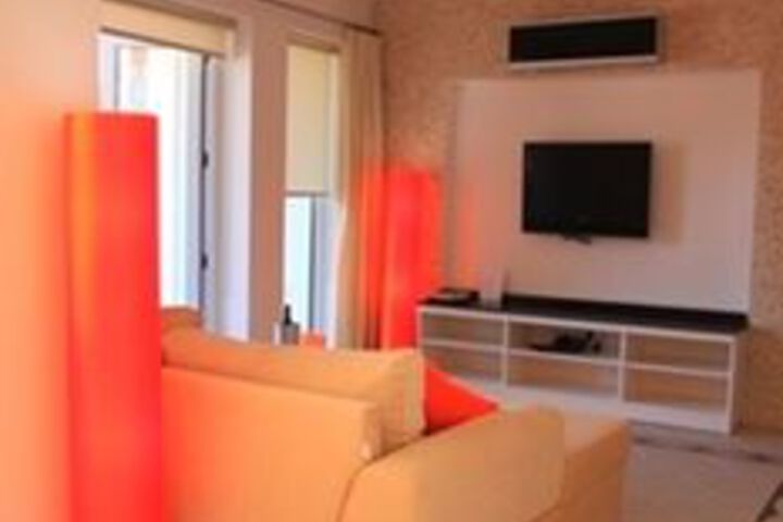 Room 18 of 26