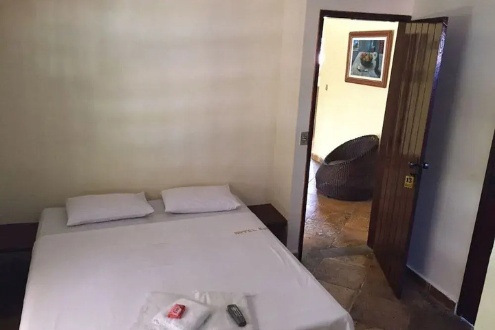 Room 2 of 12