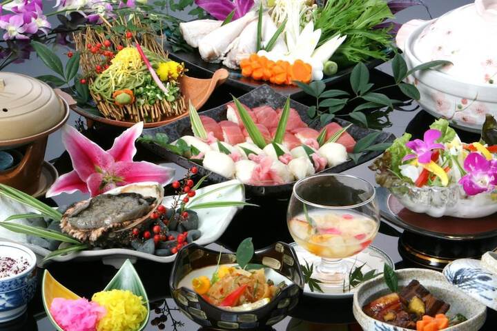 Dining Photos