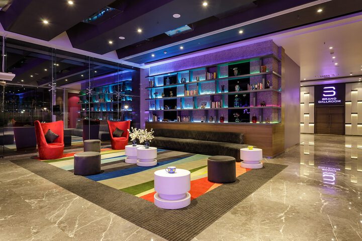 Hotel Interior 4 of 27