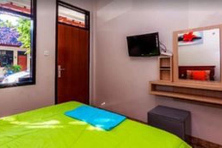 Hotel Suite Photo