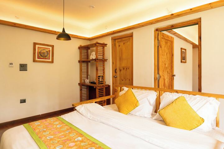 Room 40 of 123