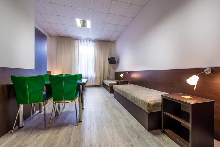 Room 2 of 12