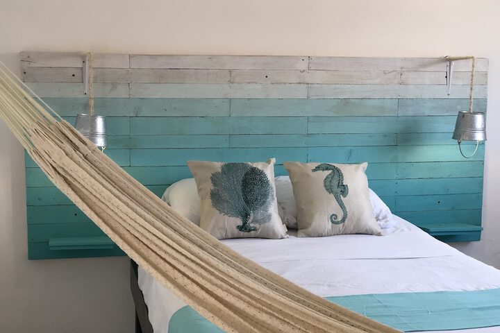 Room 7 of 120