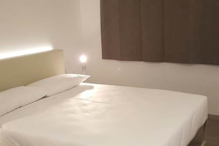 Room 9 of 59