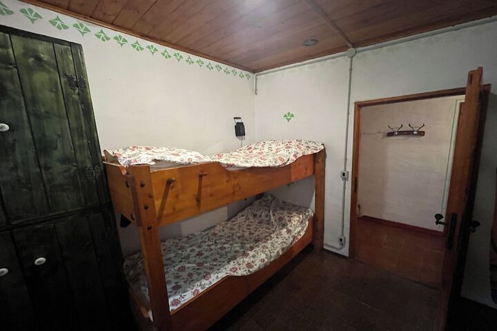 Room 3 of 22