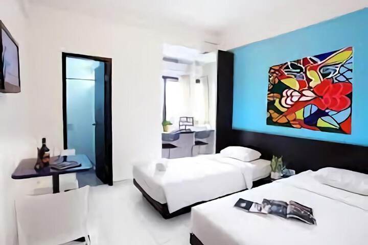 Room 6 of 21