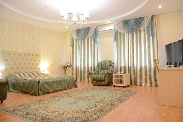 Room 22 of 47
