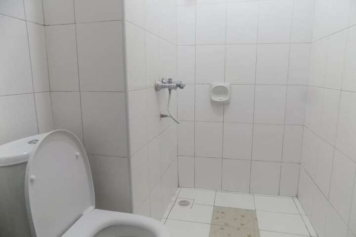Room 6 of 23