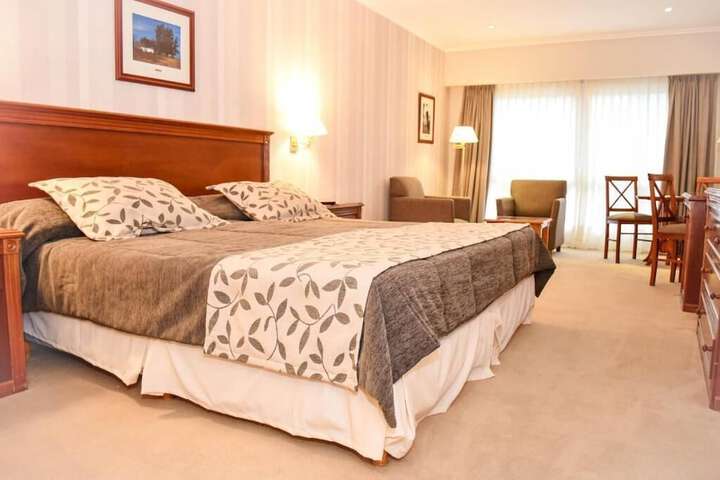 Room 2 of 14
