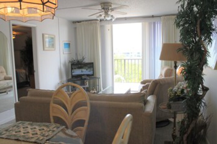 Room 20 of 36