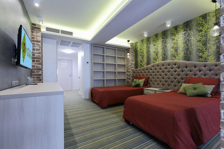 Room 6 of 39