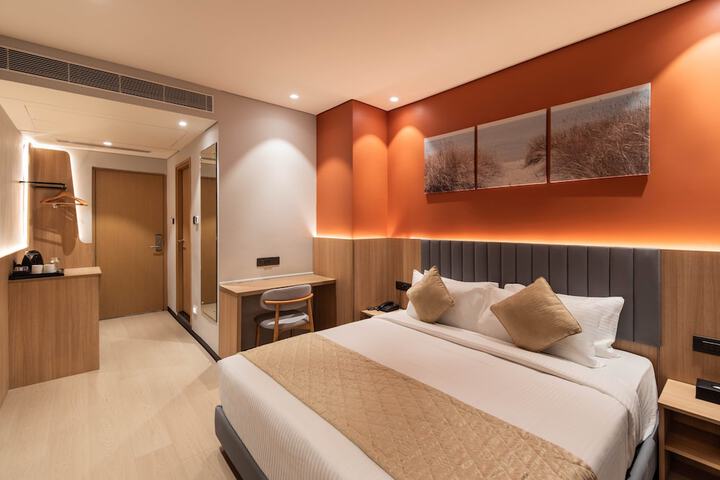 Room 19 of 43