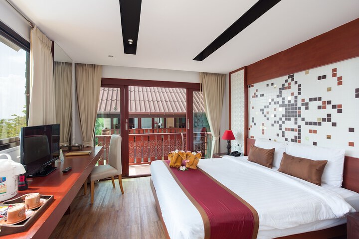 Room 27 of 129