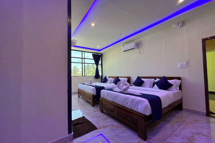 Room 11 of 24
