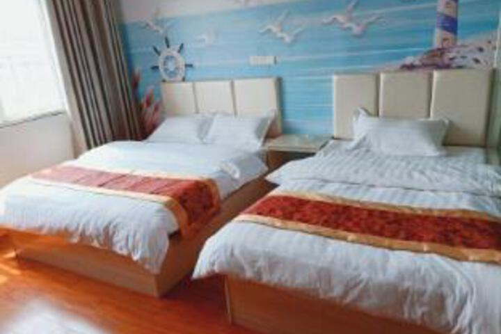 Room 5 of 7