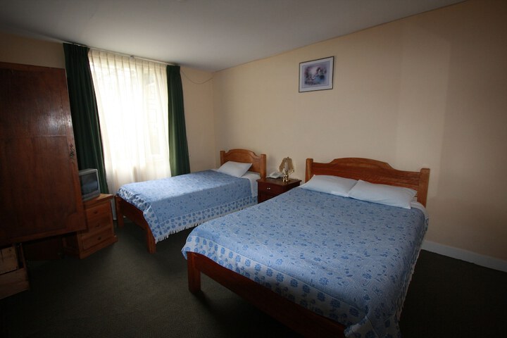 Room 13 of 71