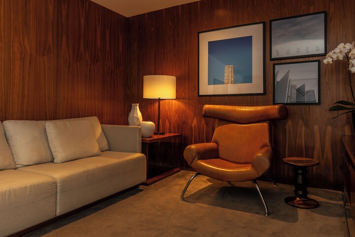 Room 14 of 53