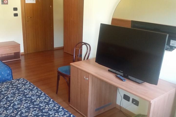 Room 19 of 60