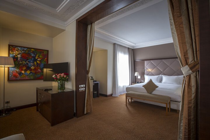 Room 12 of 60