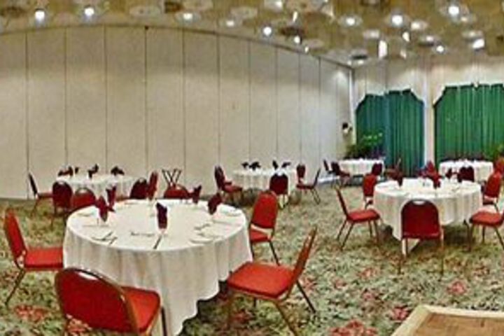 Ballroom/Hall 3 of 35