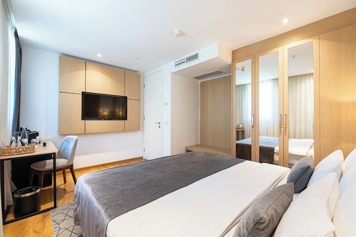 Room 15 of 130