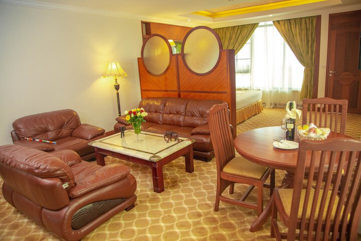 Room 14 of 35